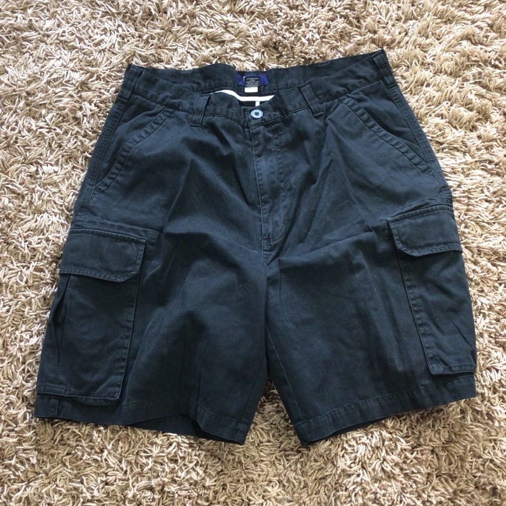 Men’s cargo shorts